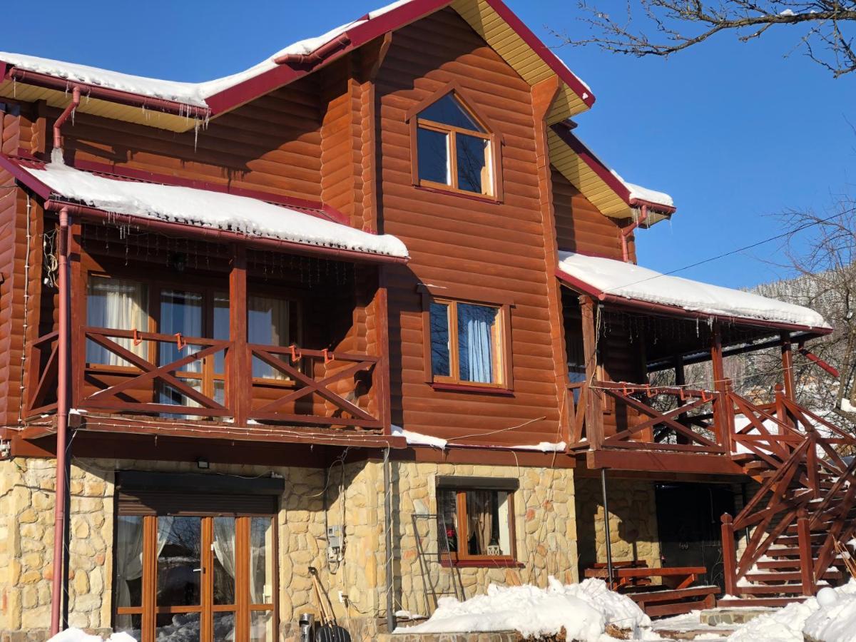 Hotel Karpatska Mria Yaremche Exterior foto